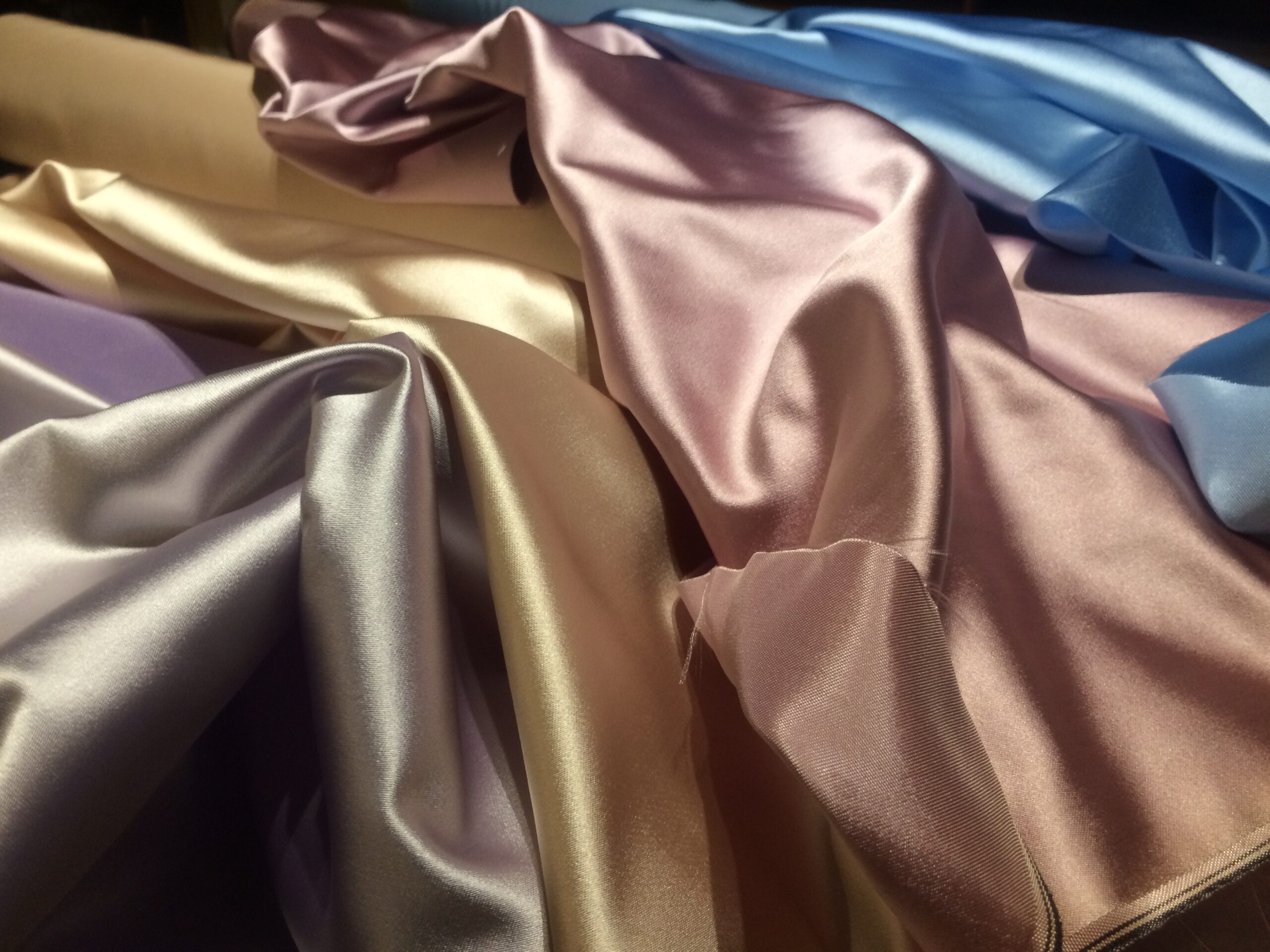 Satin duchesse soie et viscose